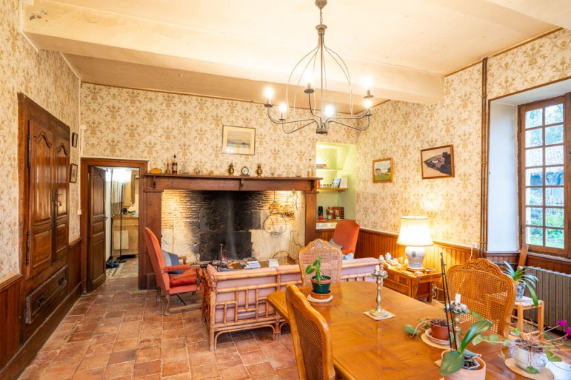 Property For Sale: Vic Fezensac, Gers, France 