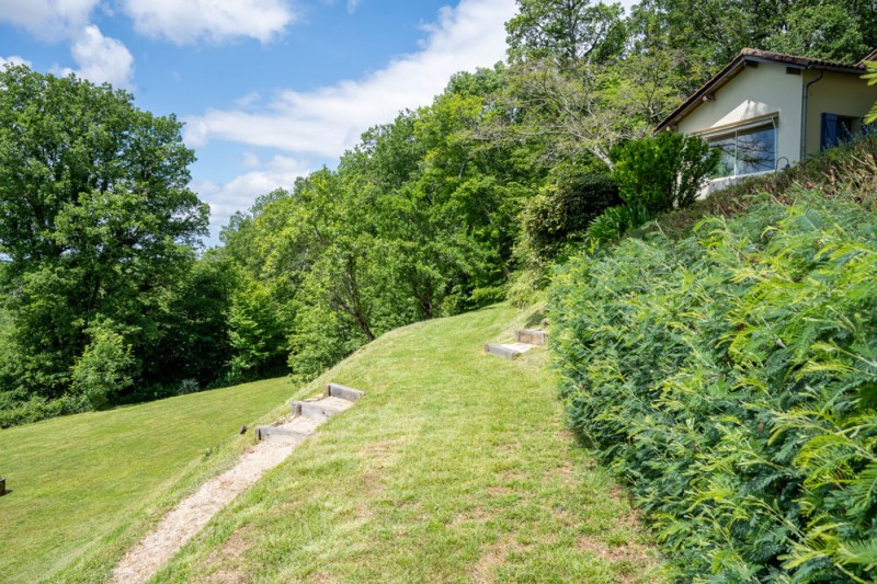 Property For Sale: Castelnau Magnoac, Hautes-Pyrénées, France 