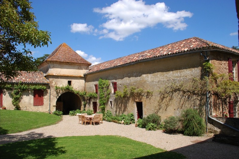 Property For Sale: Condom, Gers, France 