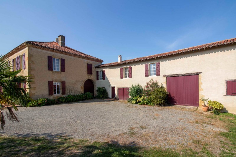 Property For Sale: Mirande, Gers, France 