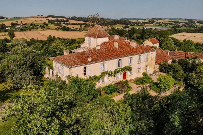 Property For Sale: MIRANDE, Gers, France 