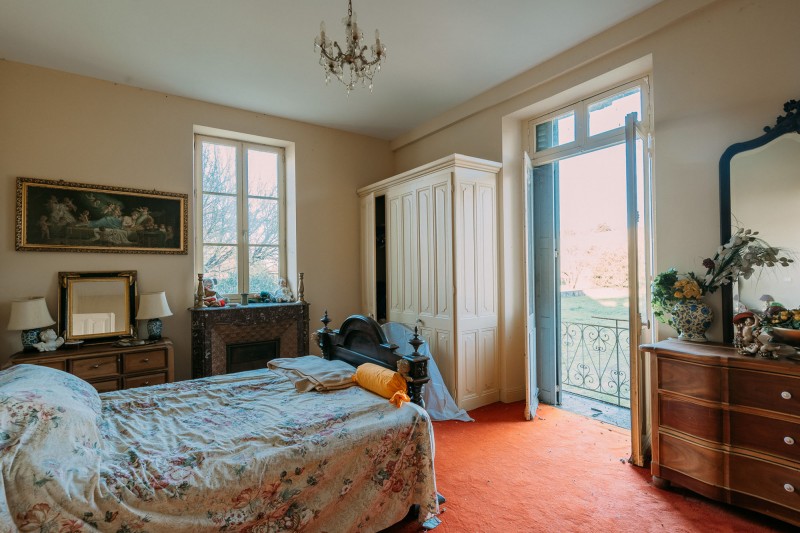 Property For Sale: Mirande, Gers, France 
